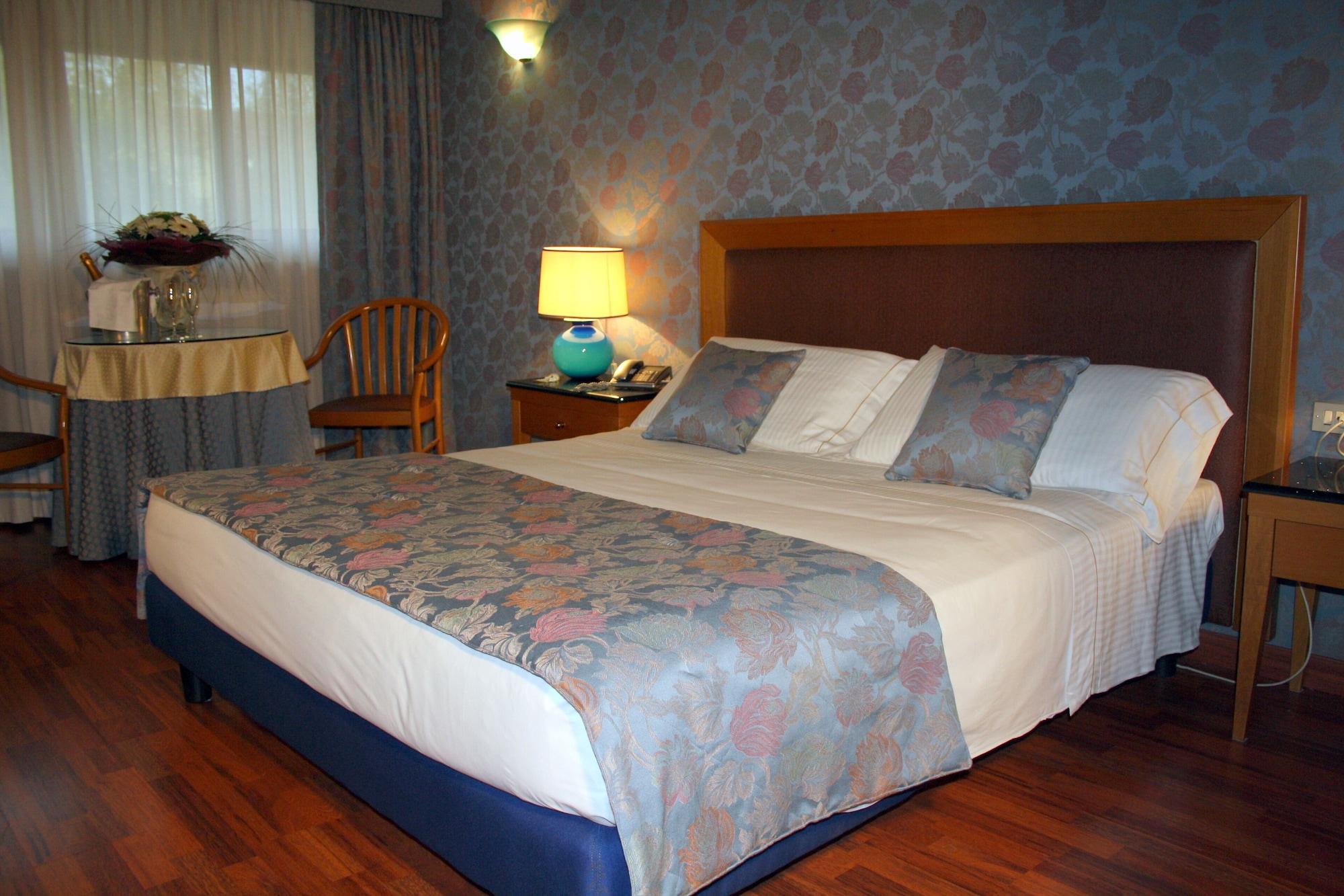 Hotel Motel Visconteo Binasco Esterno foto