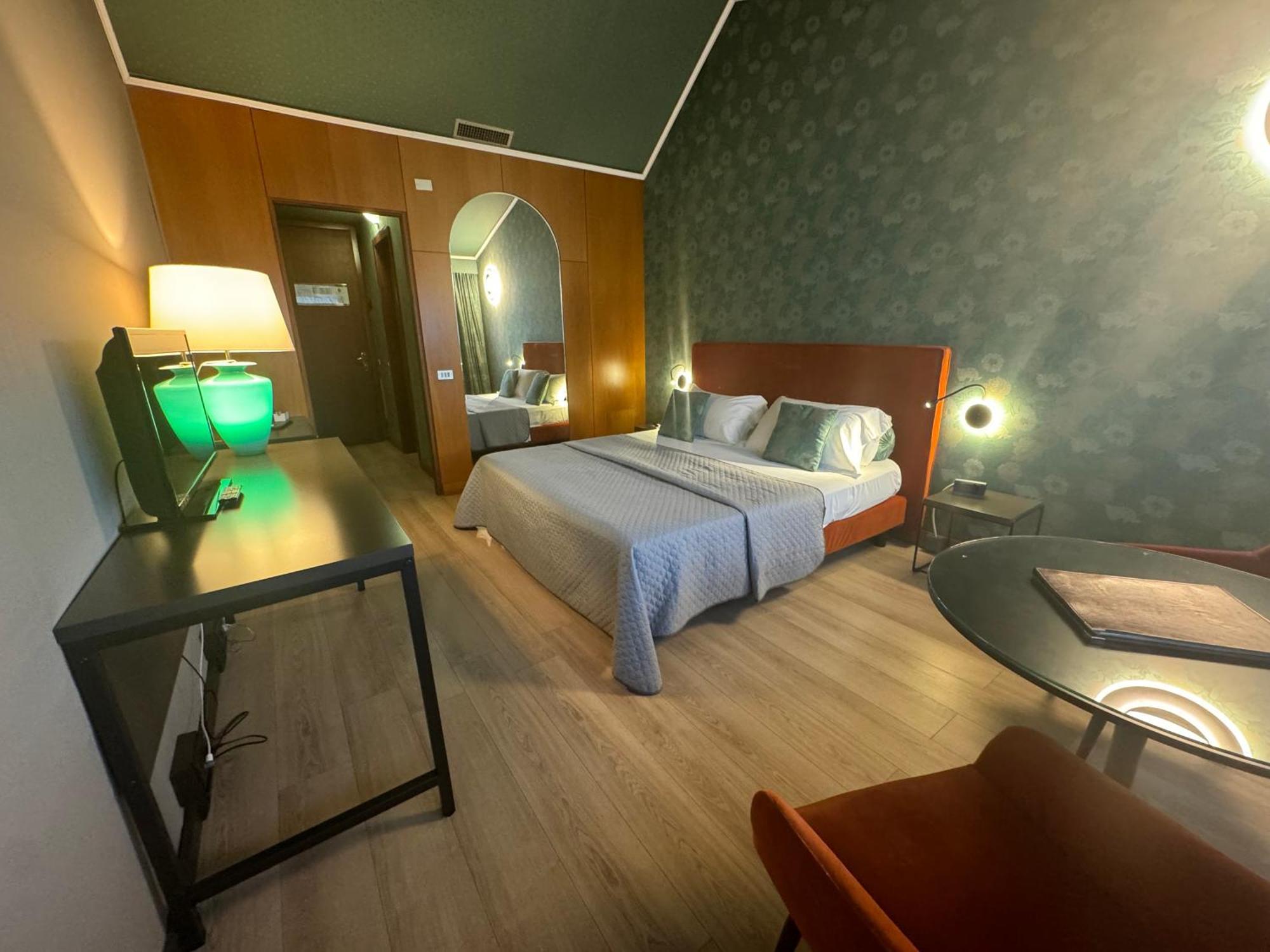 Hotel Motel Visconteo Binasco Esterno foto