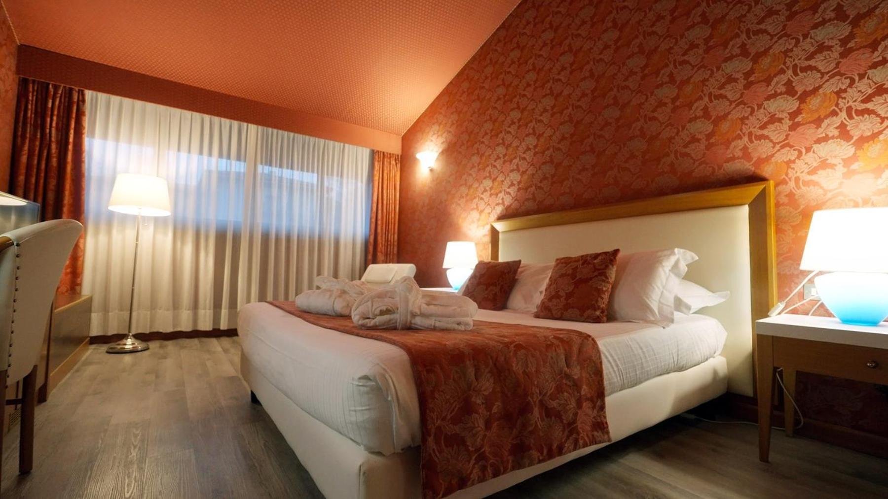 Hotel Motel Visconteo Binasco Esterno foto